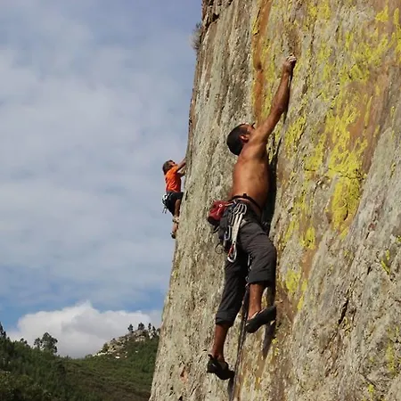 Casas Do Almourão Foz do Cobrão